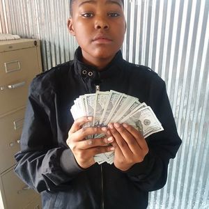 Meet your Posher, Marc